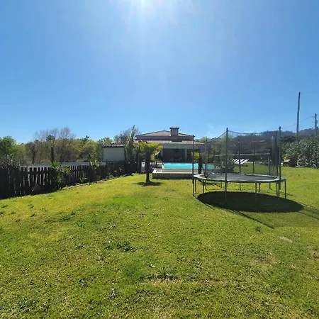 Bessa Nature & Casa rural Vilar (Travassos)