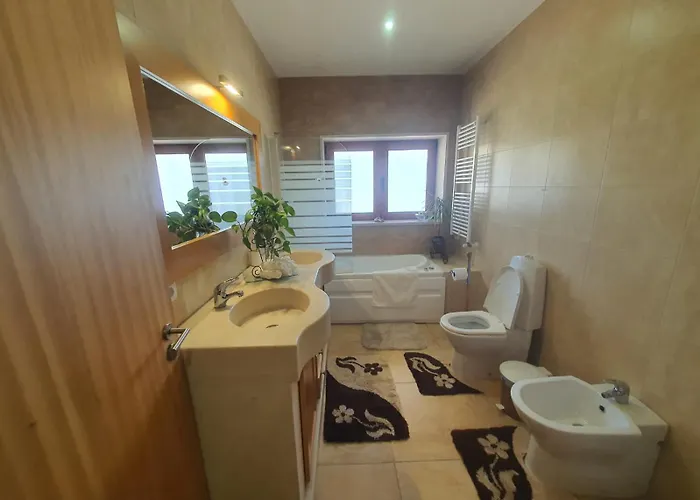 Bessa Nature & Casa de Campo Vilar (Travassos)